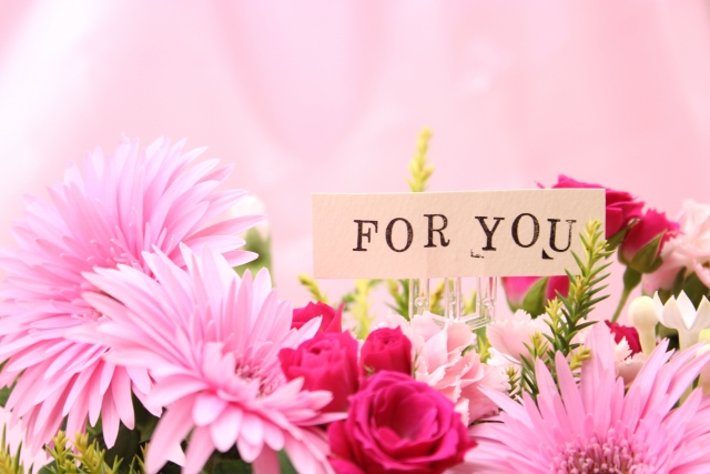 花とメッセージ「FOR YOU」